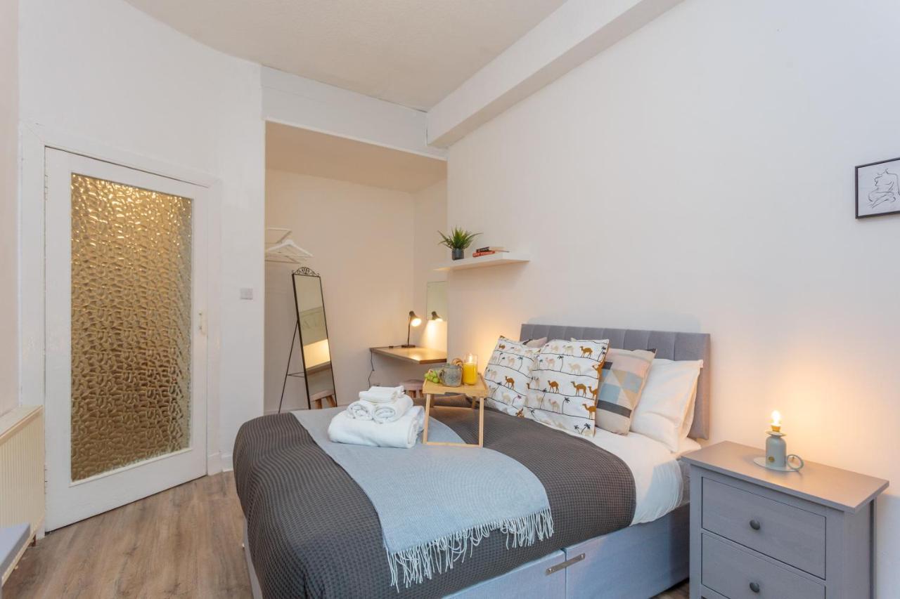 Stylish Apartment At The Edge Of Meadows Park Единбург Екстер'єр фото