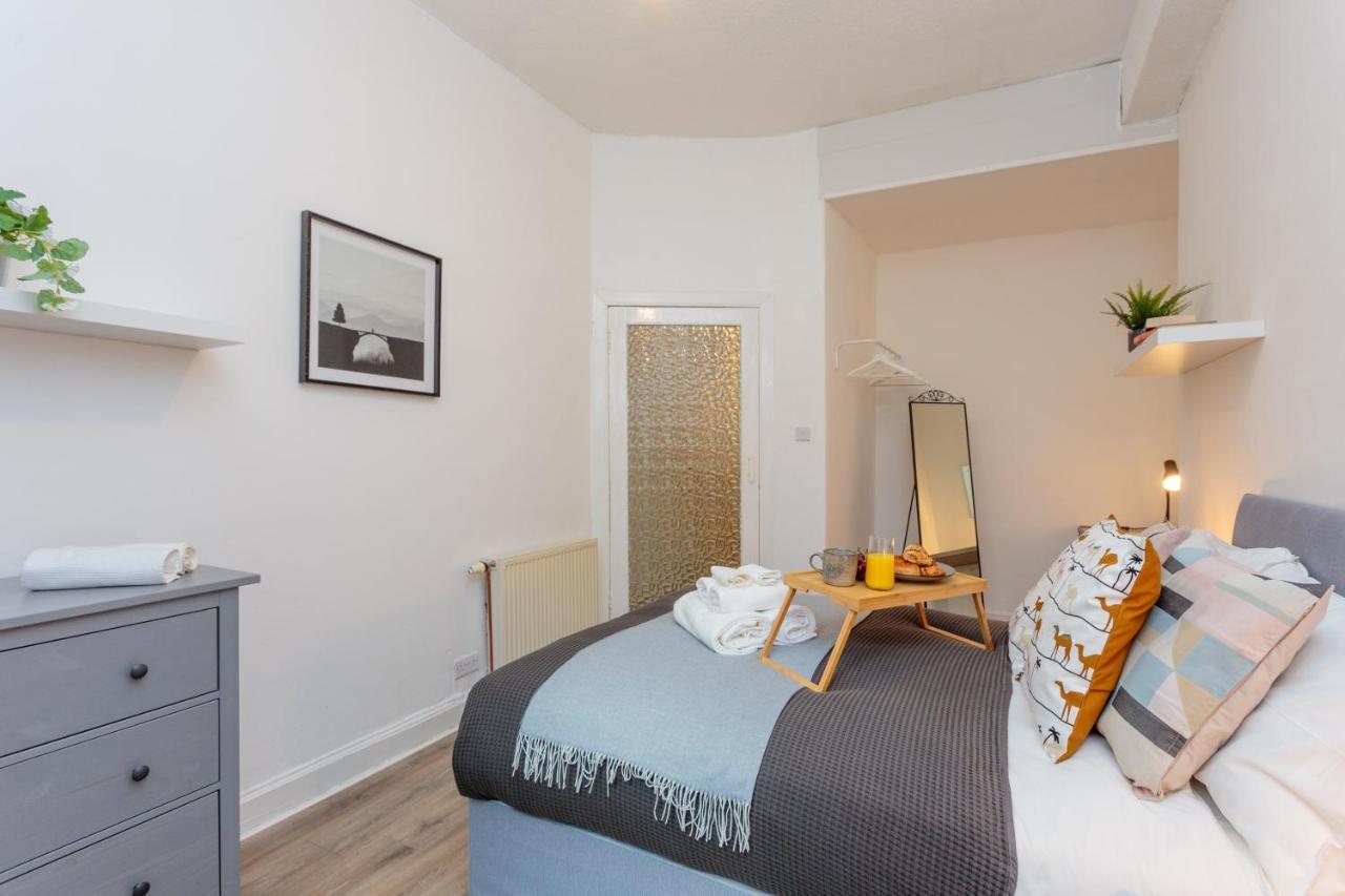 Stylish Apartment At The Edge Of Meadows Park Единбург Екстер'єр фото
